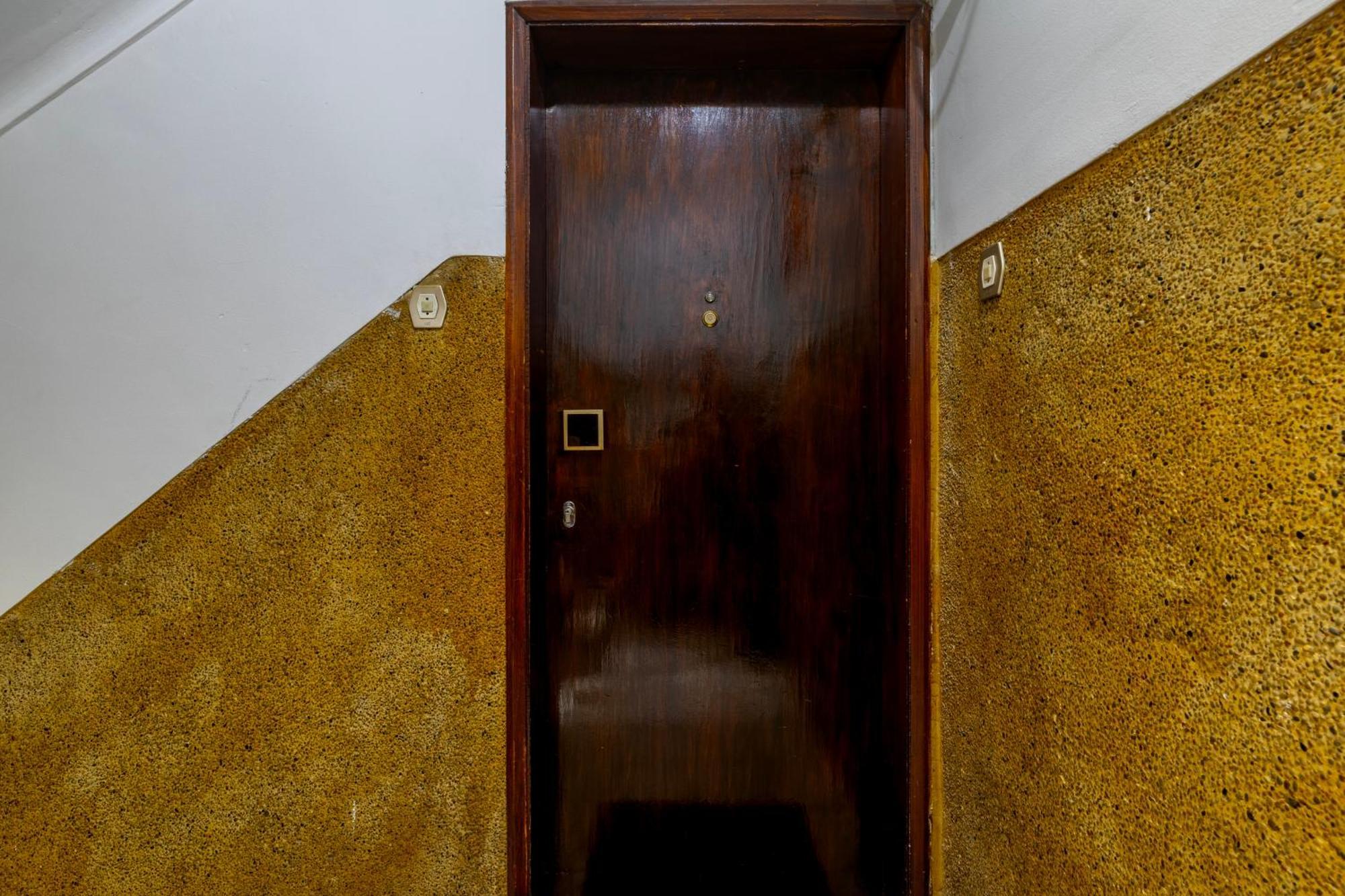 Cosy Remodeled Apartment In The City Center Fundao Exterior photo